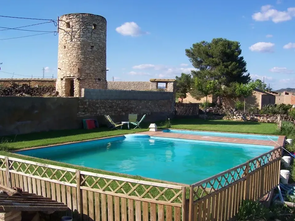 Erhvervsejendom i Benissanet, Tarragona - foto 5
